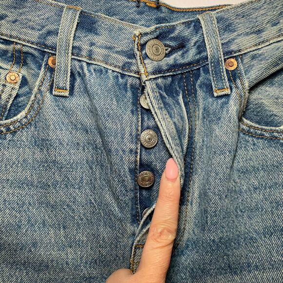 Levi's Premium 501 Light Wash Button Fly Distressed Jeans Women's size 25 - Picture 4 of 15
